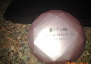 二手日用百貨 高溫自動(dòng)噴化妝品、日用品設(shè)備轉(zhuǎn)讓，可定制燙金絲印工藝