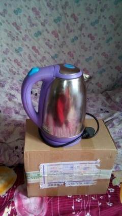 大連金州區(qū)二手日用百貨轉(zhuǎn)讓，電話聯(lián)系看貨